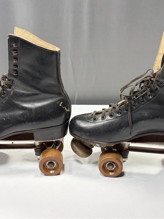 Riedell Roller Skates Black Leather Size 9 Vintage Quad Chicago Plate - Picture 11 of 15